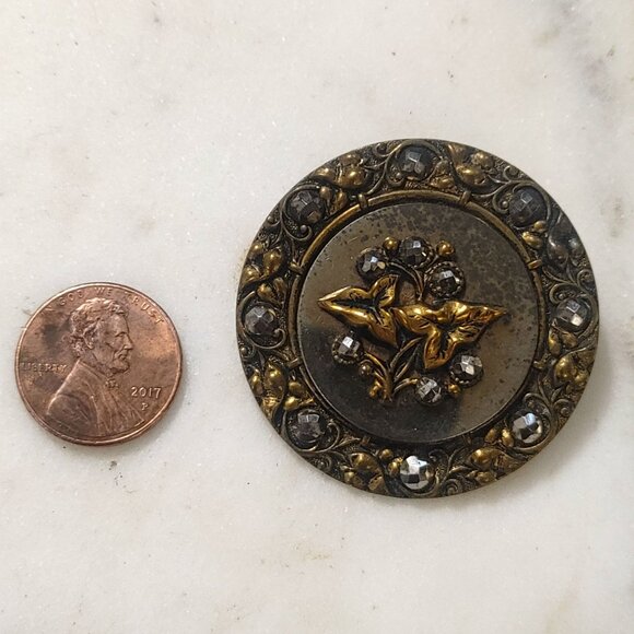 Antique Victorian Brass & Steel Button With Floral Design & Black Rhinestones - Picture 7 of 8